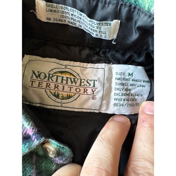 VTG Northwest Territory Green Blue Pink White Plaid Insulated M Trucker Flannel - Picture 2 of 7